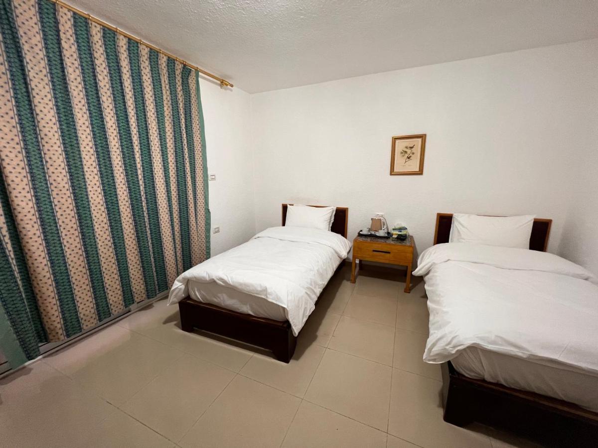 Petra Home Hotel วาดี มูซา ภายนอก รูปภาพ